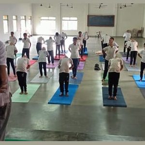 International-Yoga-5