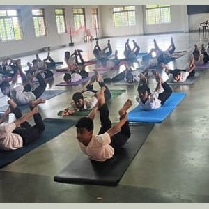 International-Yoga-6